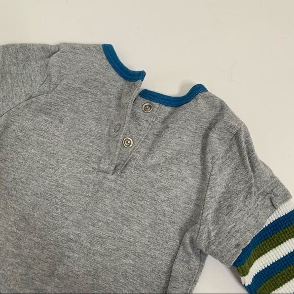 💕3 for 15💕 Old Navy Reindeer Romper Onesie 3-6 M - Picture 4 of 5